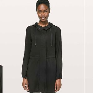 Lululemon city stroll jacket size 6